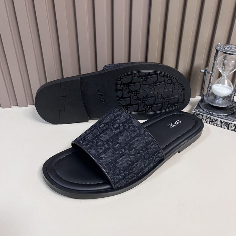 ch**an D*or slippers